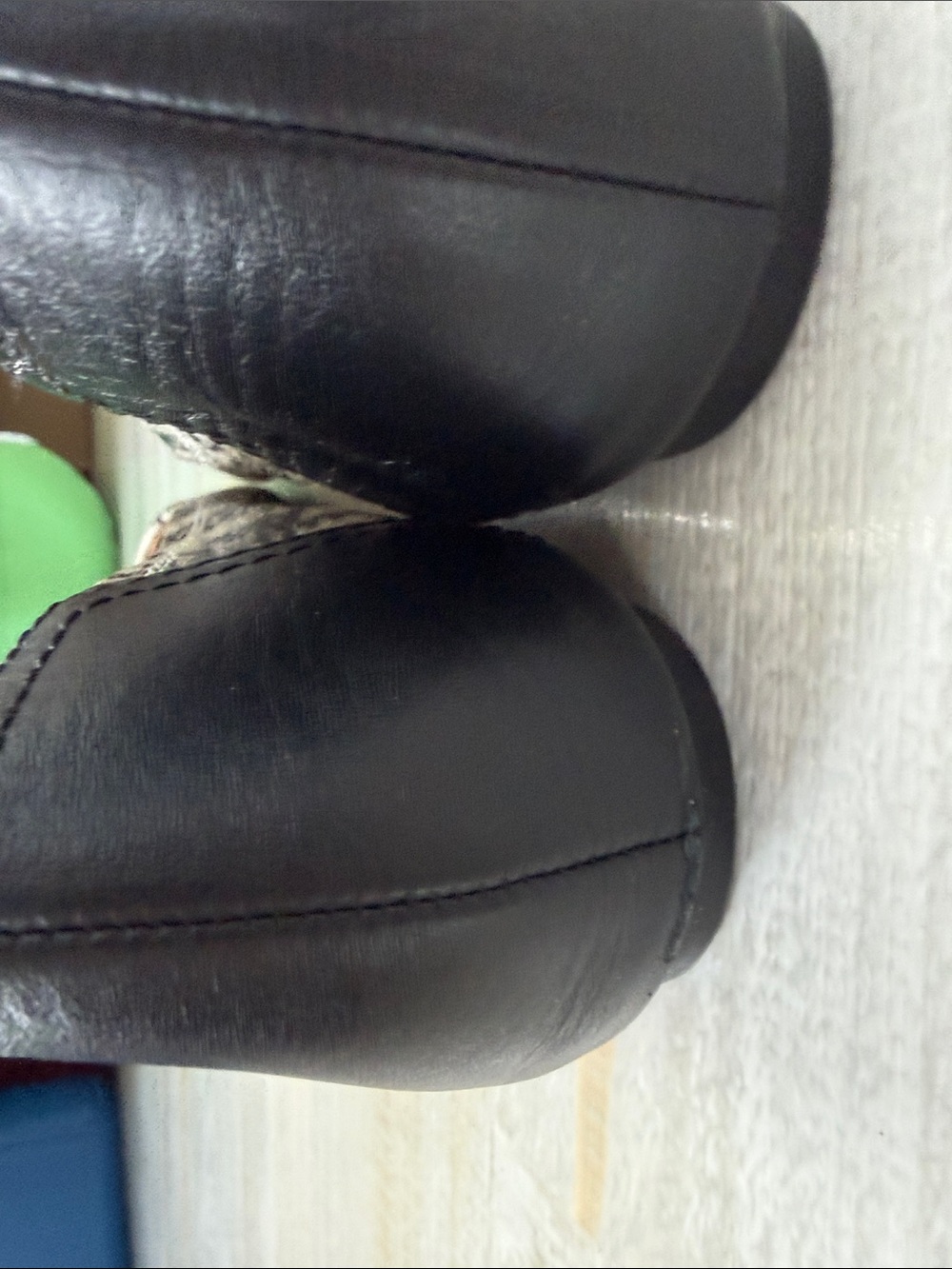 COACH Snake-Print Leather Ballet Flats with Black Cap Toe and Gold Logo - Picture 3 of 3